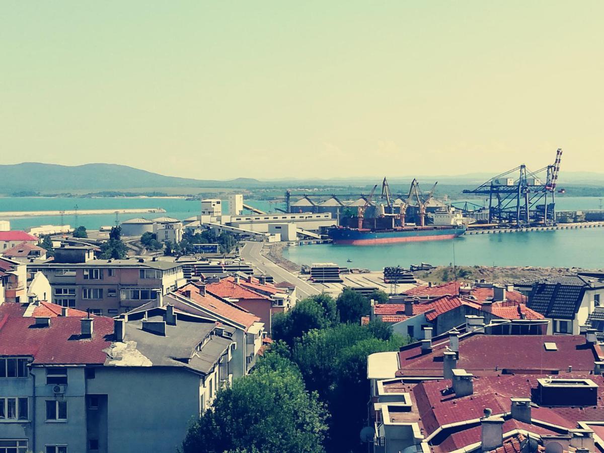 Апартамент За Гости Во1 Burgas Zewnętrze zdjęcie